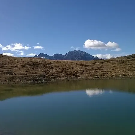 D'la Varda Отель 3*