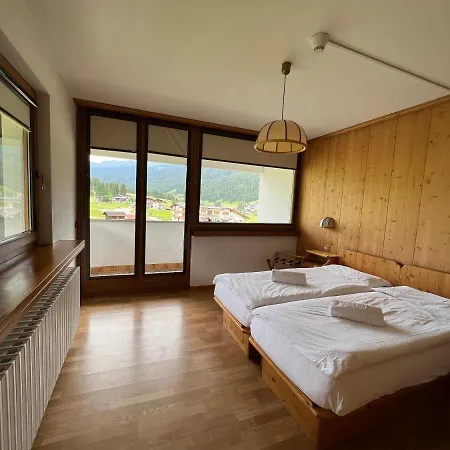 Hotel D'la Varda Di Topran D'agata Paolo &c Sas Padola