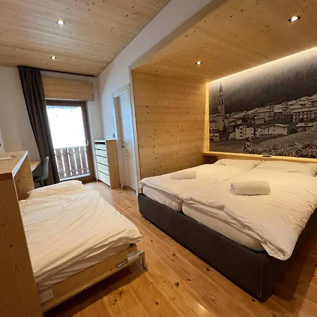 Hotel D'la Varda 3*
