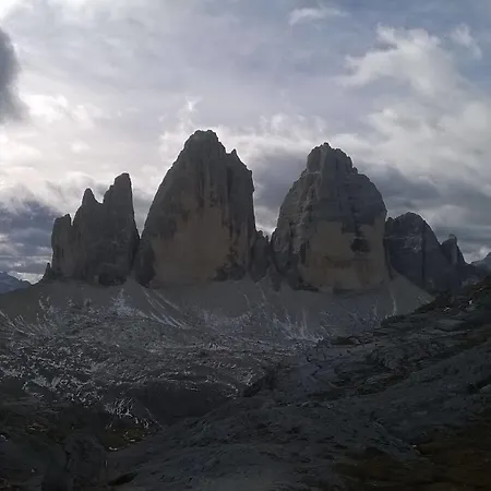 D'la Varda بادولا